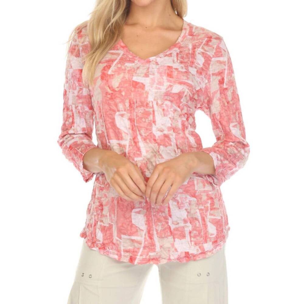 NEW CARINE 3/4 length sleeves v-neck top in coral mosaic - Picture 1 of 7